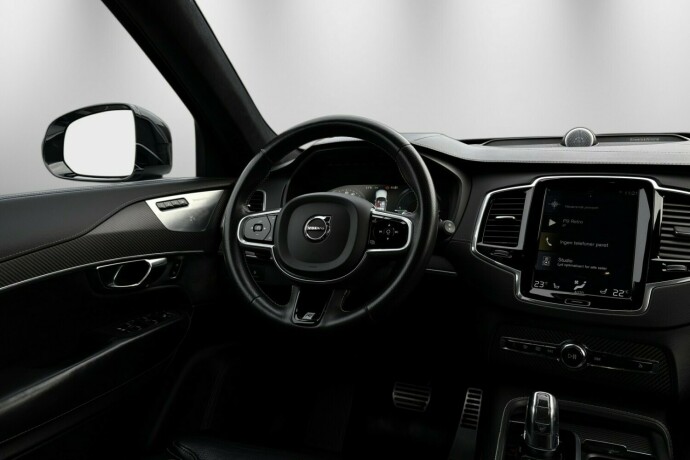 volvo-xc-90-plug-in-petrol-2019-big-19