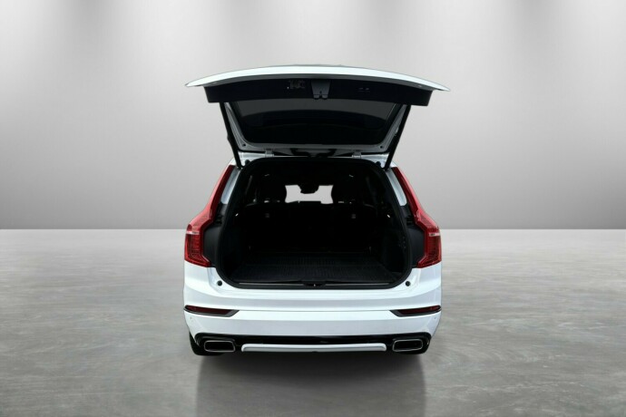 volvo-xc-90-plug-in-petrol-2019-big-11