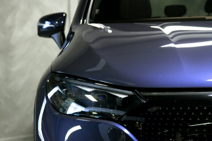 mercedes-benz-eqe-suv-elektrisitet-2023-big-32
