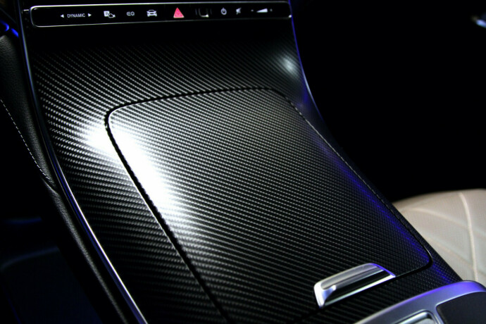 mercedes-benz-eqe-suv-elektrisitet-2023-big-17