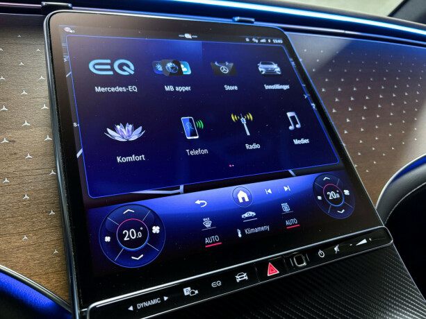 mercedes-benz-eqe-suv-elektrisitet-2023-big-10