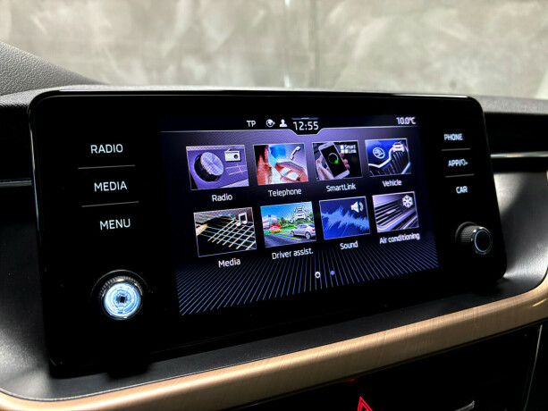 skoda-scala-bensin-2019-big-10