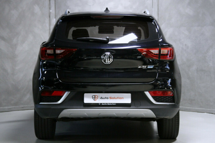 mg-zs-ev-elektrisitet-2020-big-24