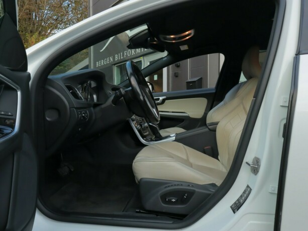 volvo-v60-elektrisitetdiesel-2016-big-6