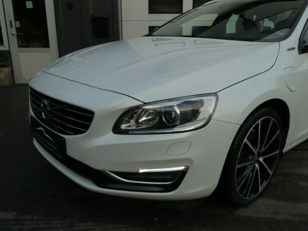 volvo-v60-elektrisitetdiesel-2016-big-4