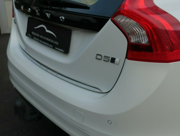 volvo-v60-elektrisitetdiesel-2016-big-18