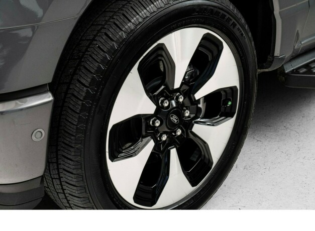 ford-f-serie-elektrisitet-2023-big-8