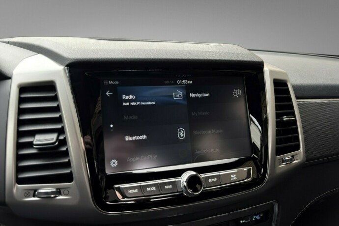 ssangyong-rexton-sports-diesel-2020-big-14