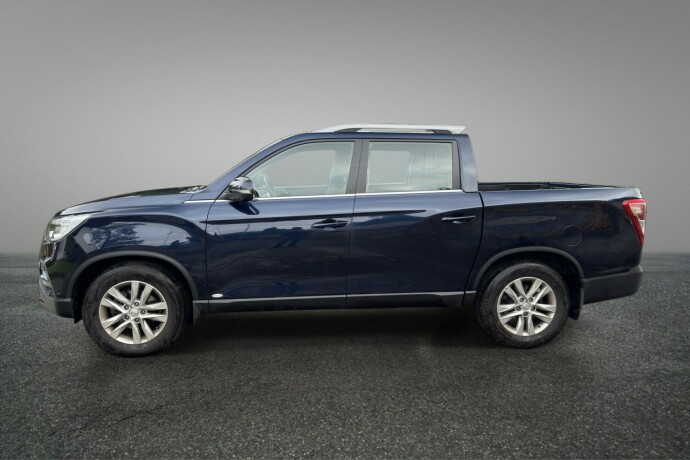 ssangyong-rexton-sports-diesel-2020-big-6