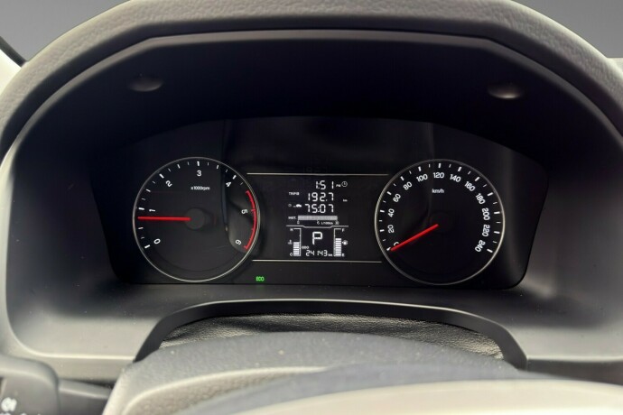 ssangyong-rexton-sports-diesel-2020-big-12