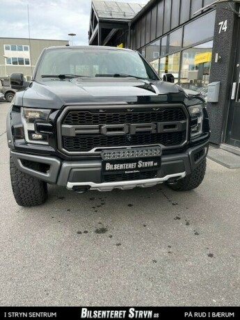 ford-f-serie-bensin-2018-big-2