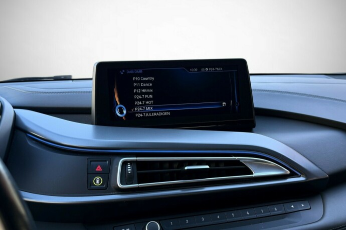 bmw-i8-elektrisitetbensin-2016-big-38