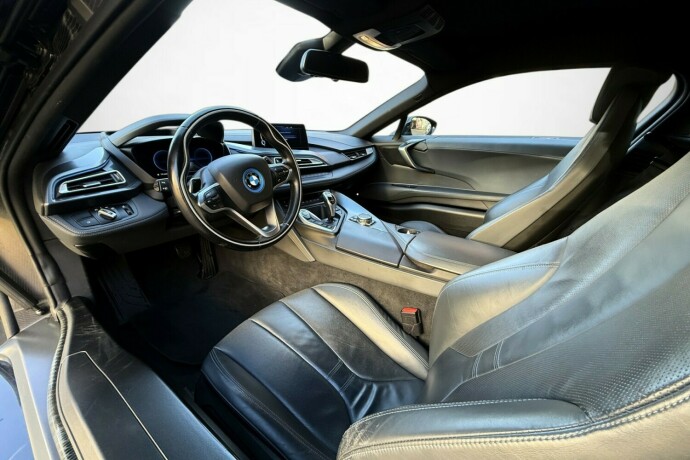 bmw-i8-elektrisitetbensin-2016-big-16