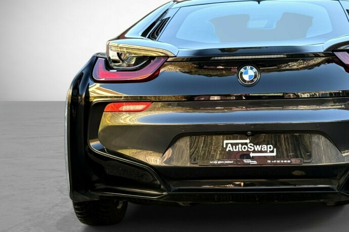 bmw-i8-elektrisitetbensin-2016-big-13