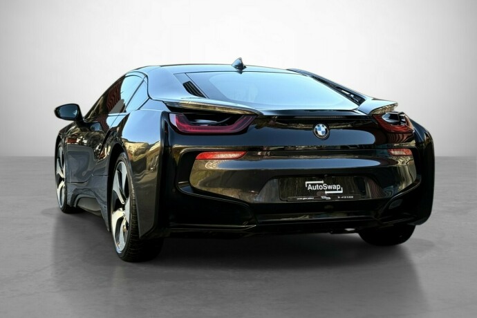 bmw-i8-elektrisitetbensin-2016-big-10