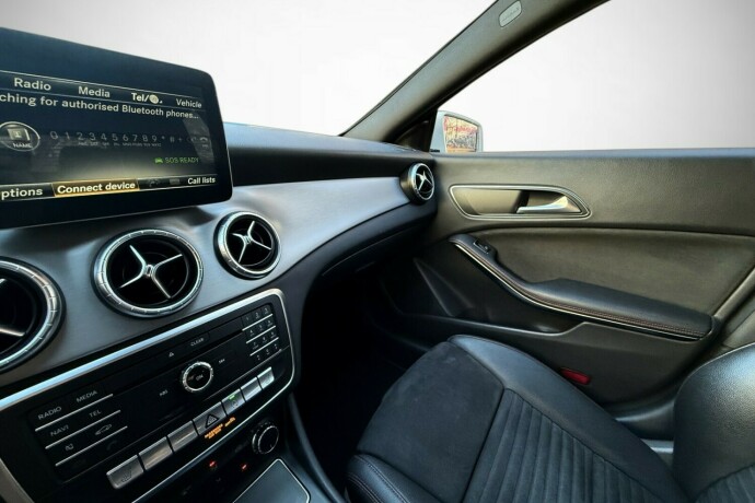 mercedes-benz-cla-bensin-2018-big-38