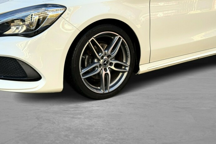 mercedes-benz-cla-bensin-2018-big-6