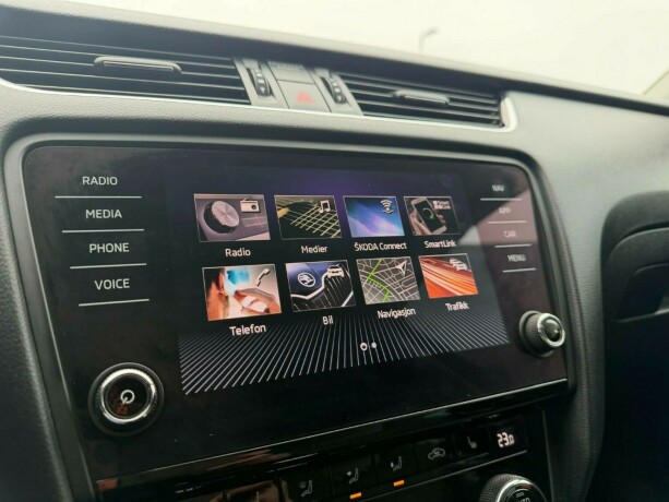 skoda-octavia-diesel-2018-big-38