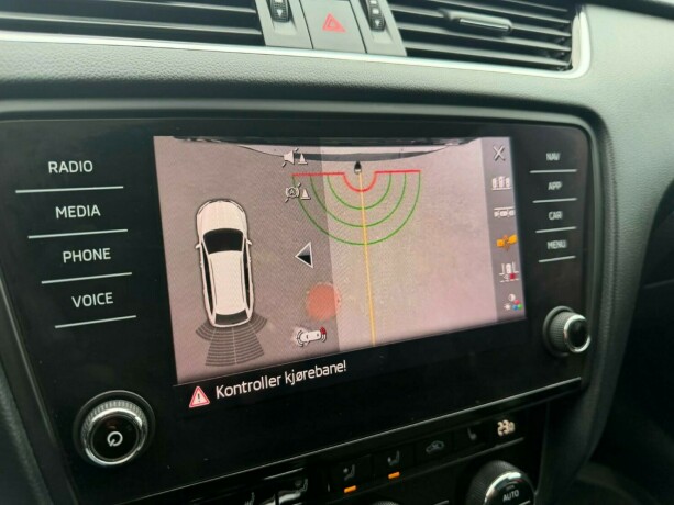 skoda-octavia-diesel-2018-big-34