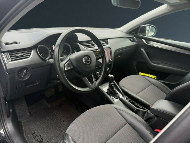 skoda-octavia-diesel-2018-big-9