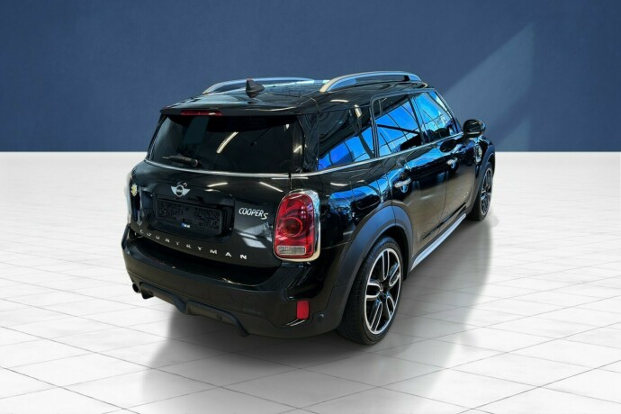 mini-countryman-elektrisitetbensin-2017-big-8