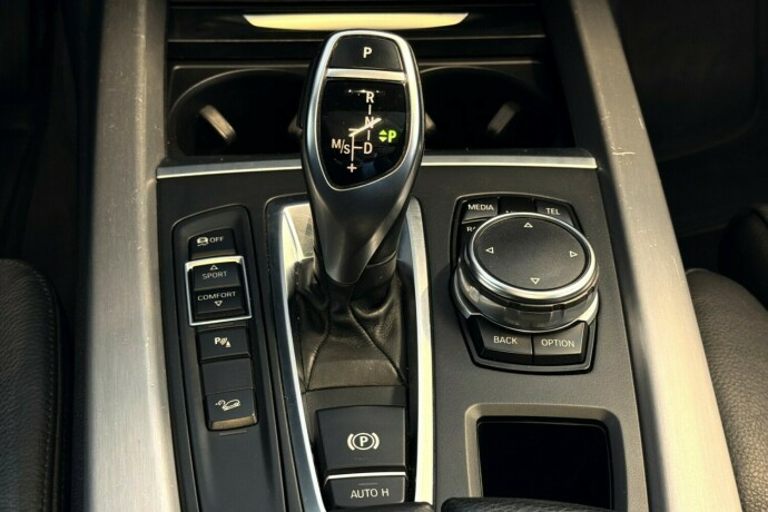 bmw-x5-diesel-2015-big-17