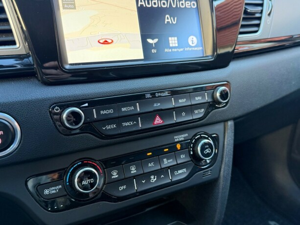 kia-niro-elektrisitet-2019-big-29