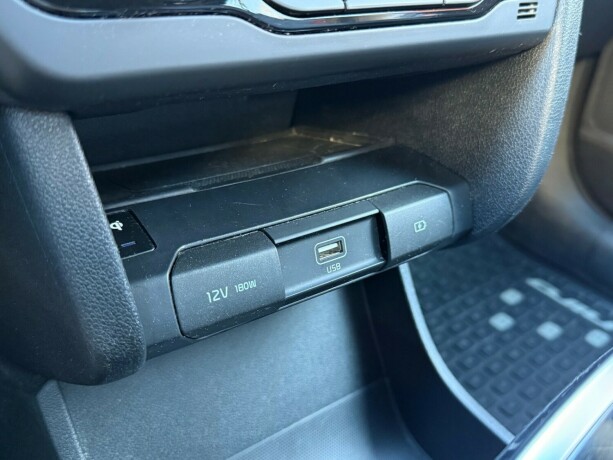 kia-niro-elektrisitet-2019-big-28