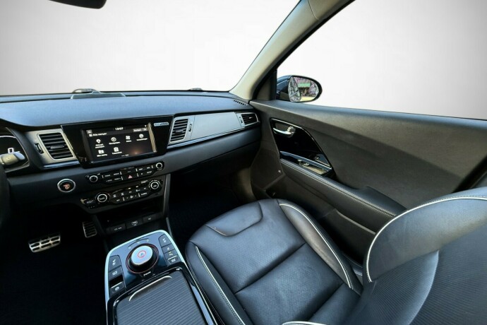 kia-niro-elektrisitet-2019-big-38