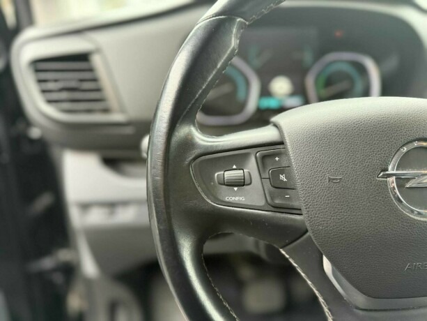opel-vivaro-elektrisitet-2022-big-13