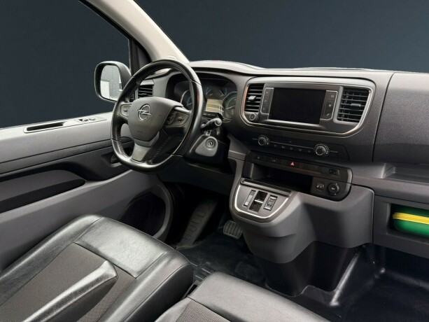 opel-vivaro-elektrisitet-2022-big-12