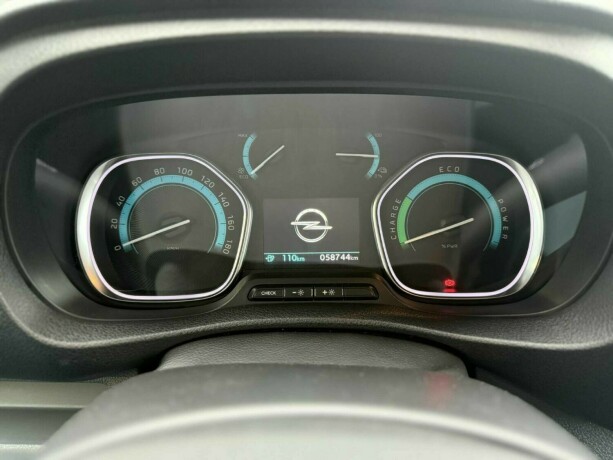 opel-vivaro-elektrisitet-2022-big-25