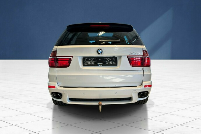 bmw-x5-diesel-2011-big-8