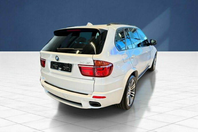 bmw-x5-diesel-2011-big-7