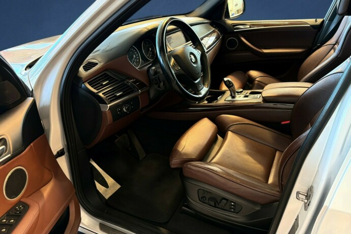 bmw-x5-diesel-2011-big-10