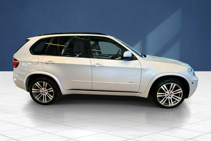 bmw-x5-diesel-2011-big-6
