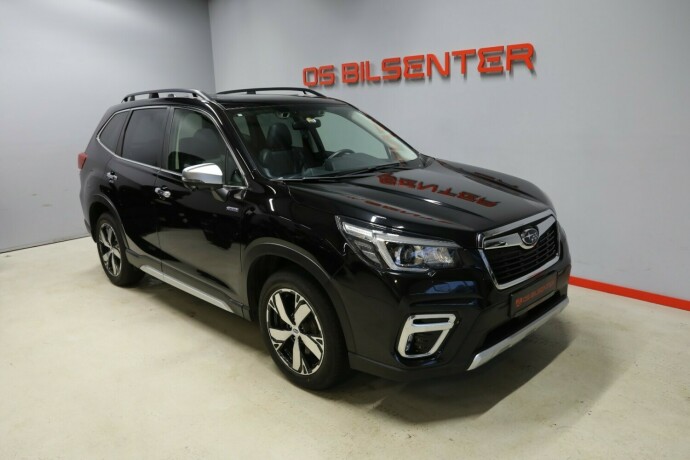 subaru-forester-elektrisitetbensin-2020-big-0