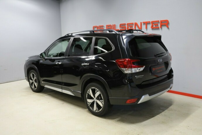 subaru-forester-elektrisitetbensin-2020-big-3