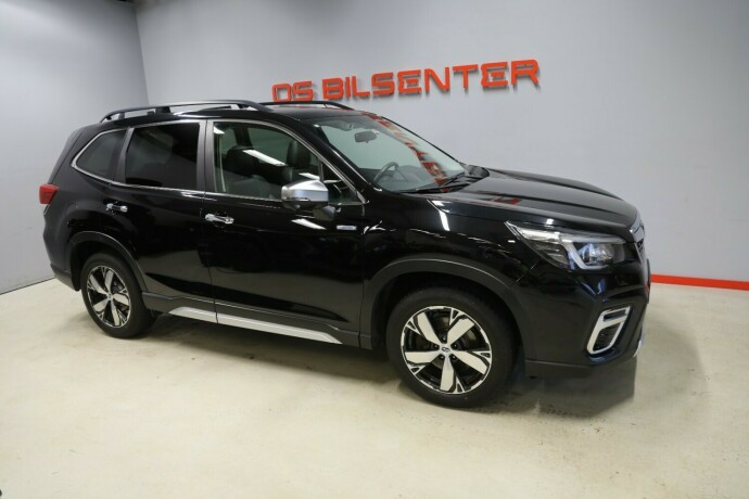 subaru-forester-elektrisitetbensin-2020-big-2