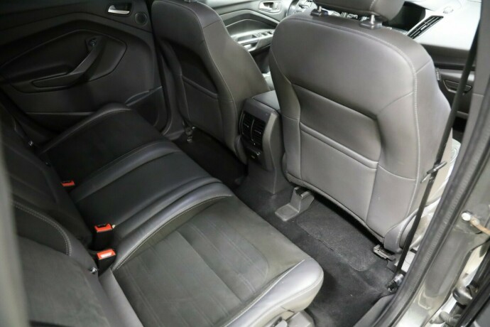 ford-kuga-diesel-2017-big-10