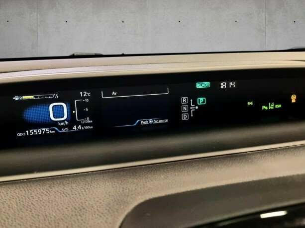 toyota-prius-elektrisitetbensin-2016-big-8