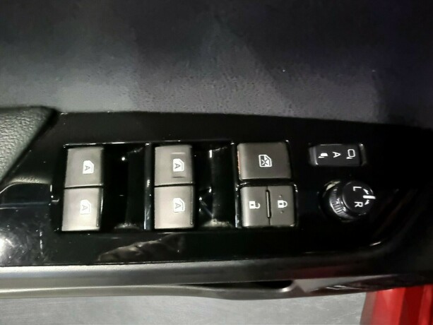 toyota-prius-elektrisitetbensin-2016-big-16