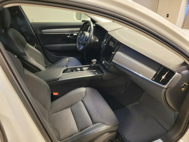 volvo-s90-diesel-2018-big-16