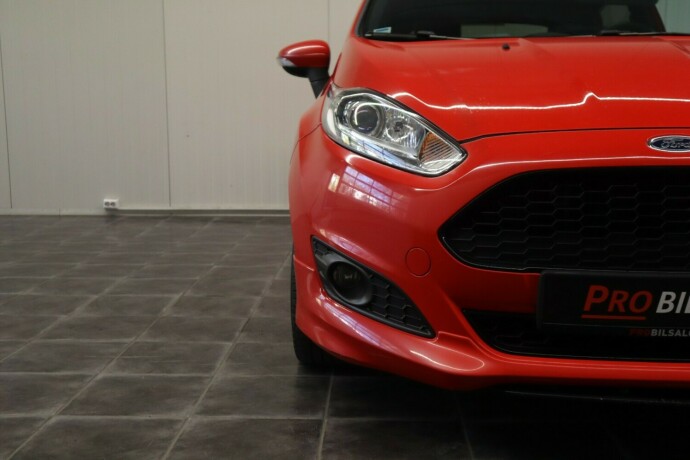ford-fiesta-bensin-2016-big-5