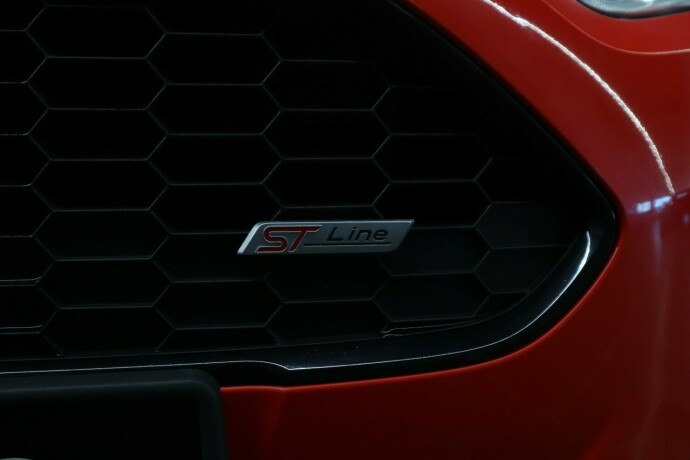 ford-fiesta-bensin-2016-big-34