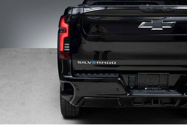 chevrolet-silverado-elektrisitet-2024-big-8