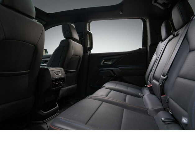 chevrolet-silverado-elektrisitet-2024-big-34