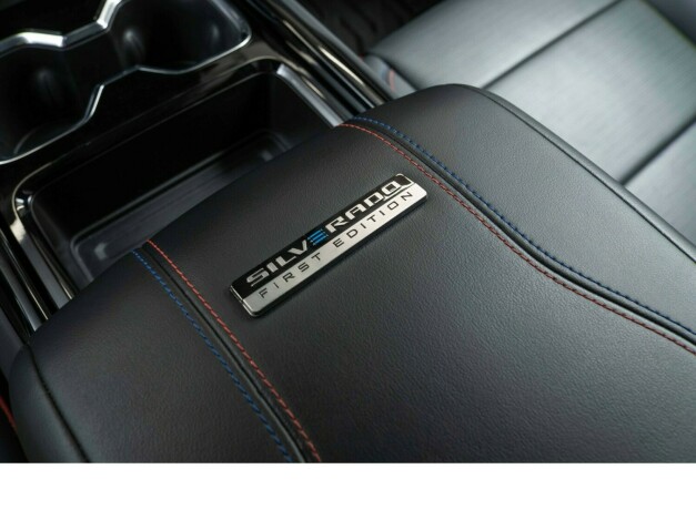 chevrolet-silverado-elektrisitet-2024-big-18