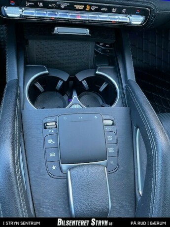 mercedes-benz-gle-elektrisitetdiesel-2023-big-15