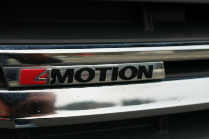 volkswagen-transporter-diesel-2021-big-1